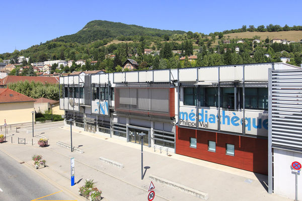 2009-PHOTEC-Lorzier+mdiathque+pliade (13)